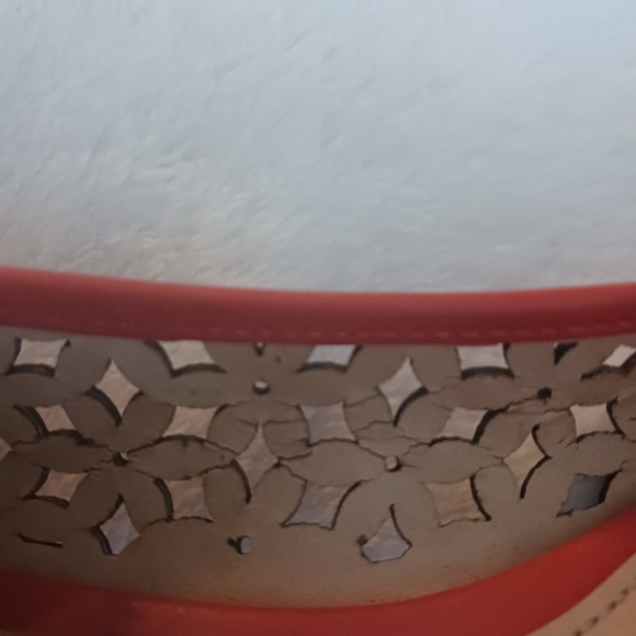 Bottero • Women's Orange Brazilian Laser-Cut Pointy Toe Leather Ballet F… - Picture 9 of 11